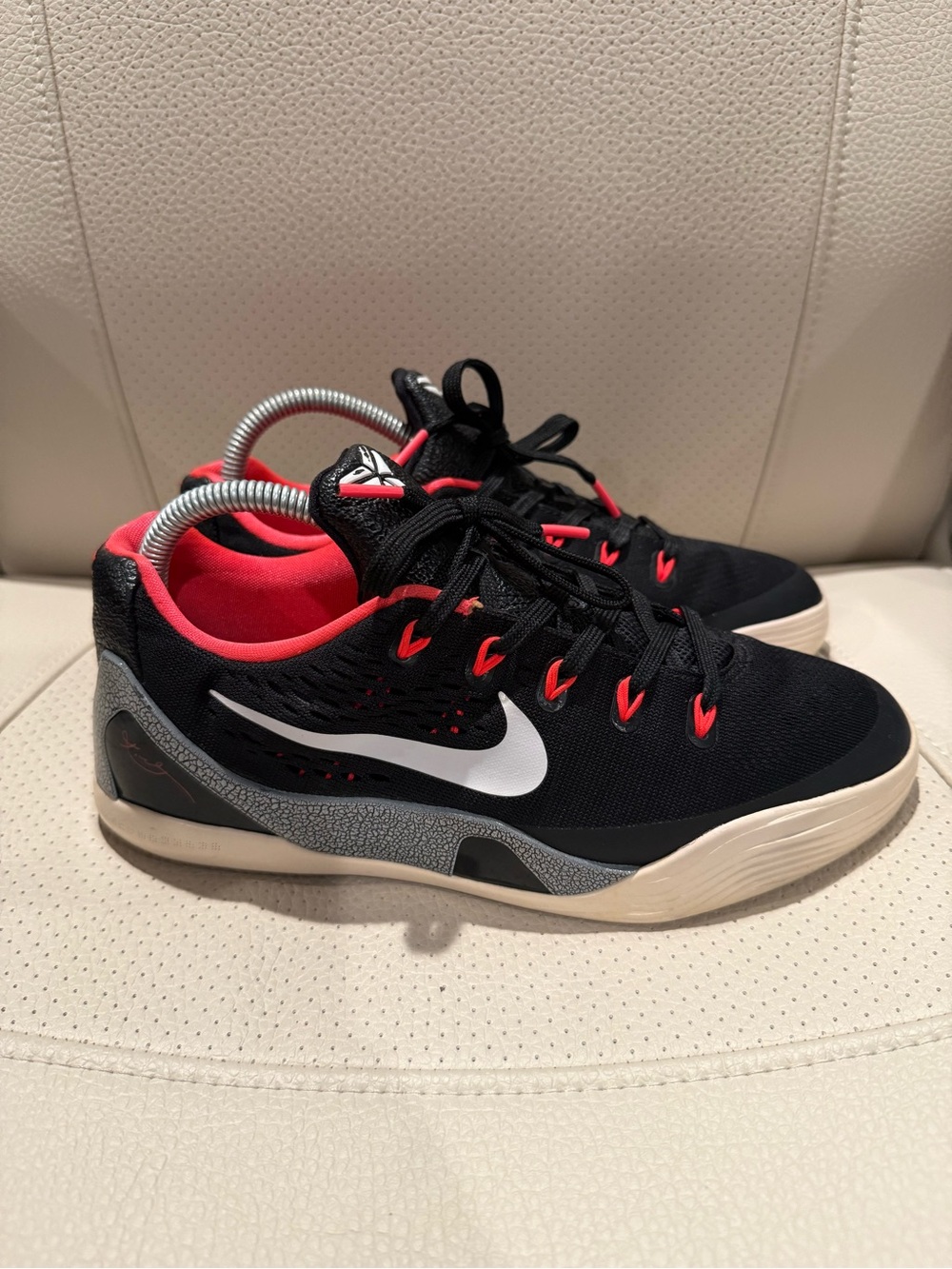 Size 6Y / 7.5W - Nike Kobe 9 “Laser Crimson” 2014 GS